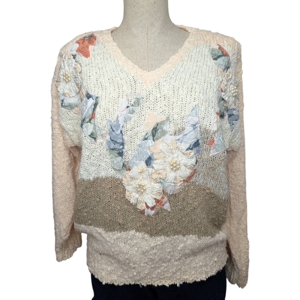 Vintage Jessica Floral Appliqué Knit Sweater Size 38 Cottagecore Boho